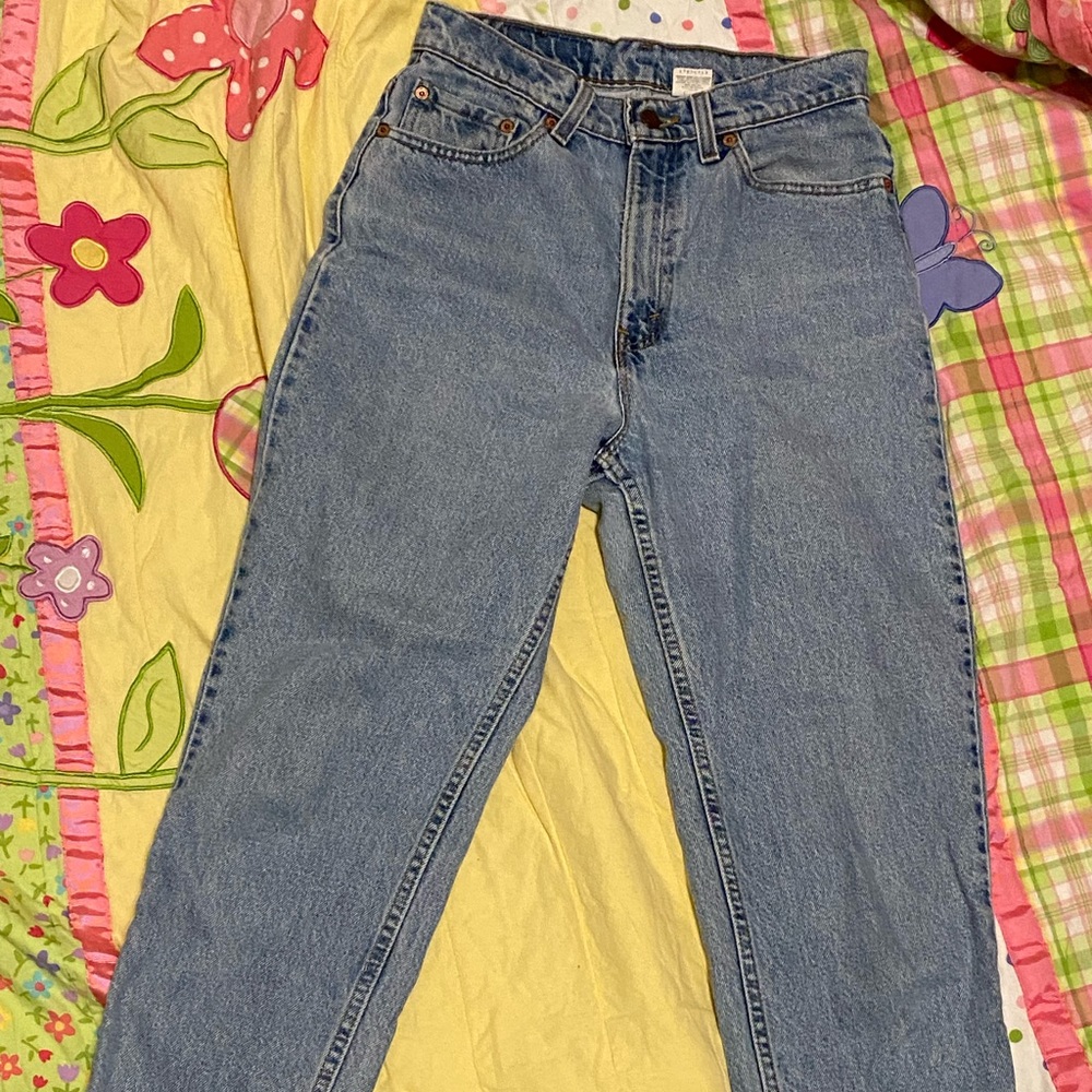 Vintage 521 High Waisted Levi’s Mom Jeans
